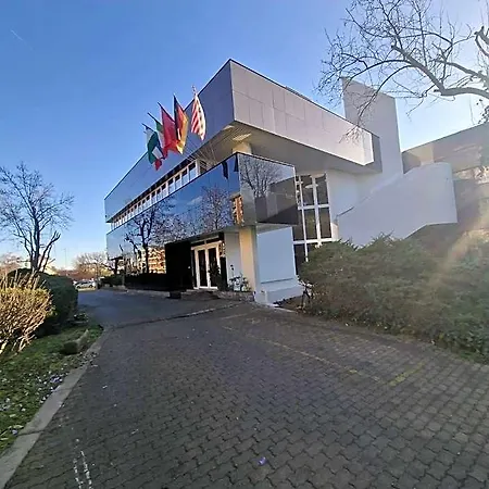 莫多酒店 韦尔切利