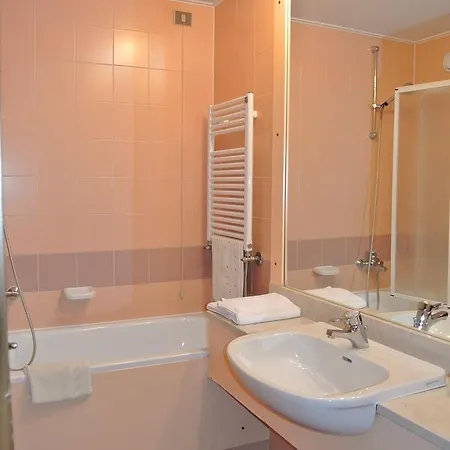 Hotel Modo Vercelli